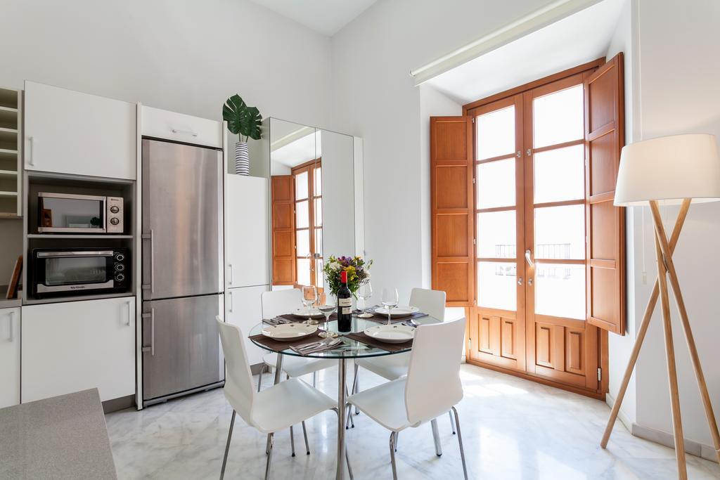 סביליה Luxury Rooftop - Space Maison Apartments מראה חיצוני תמונה